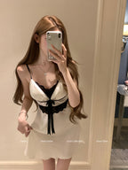 Cream Noir