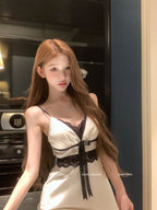 Cream Noir